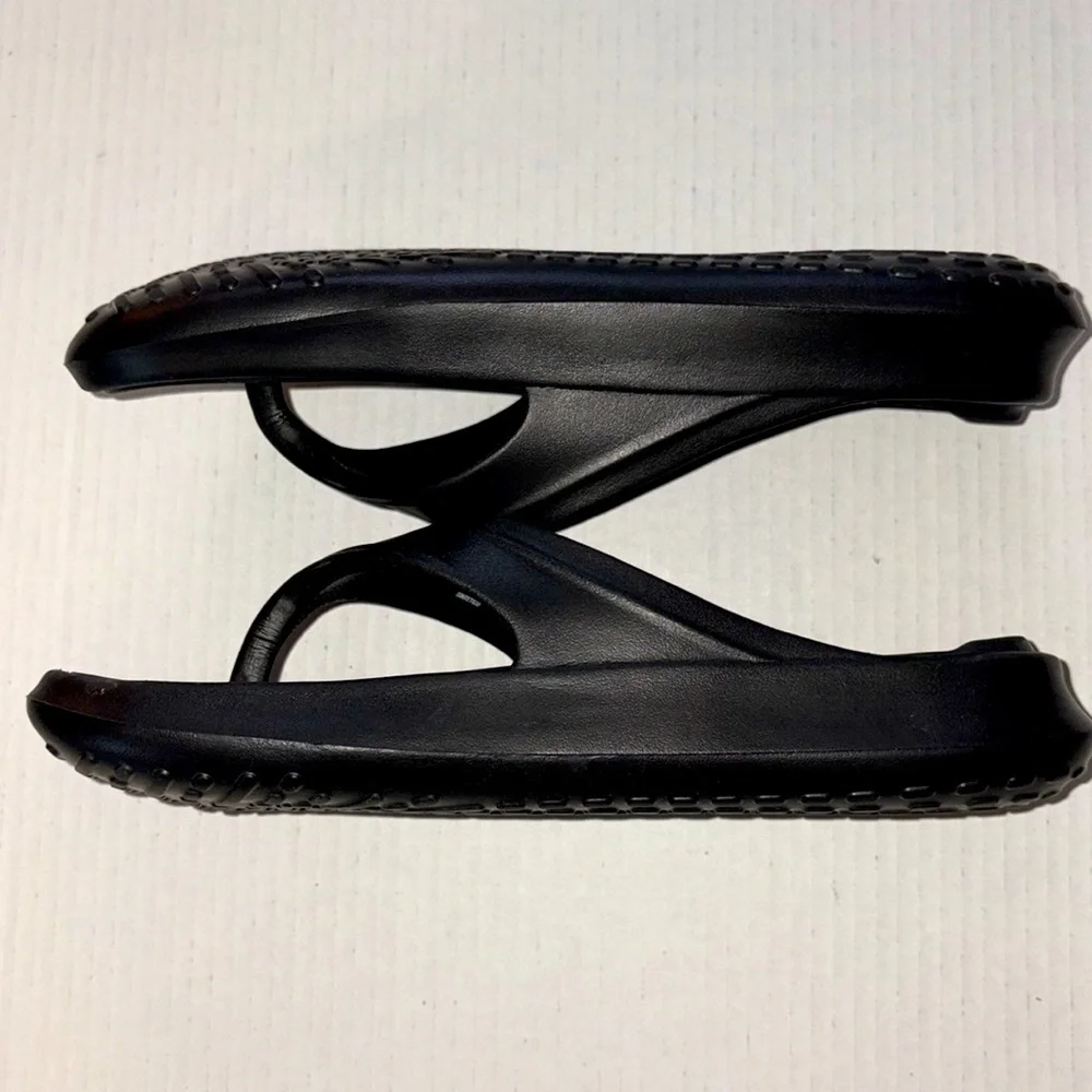 Avia flip flop